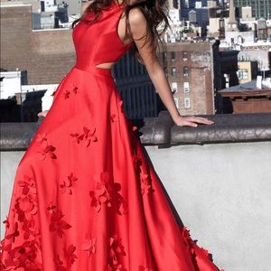 [SHERRI HILL] EUC prom dress